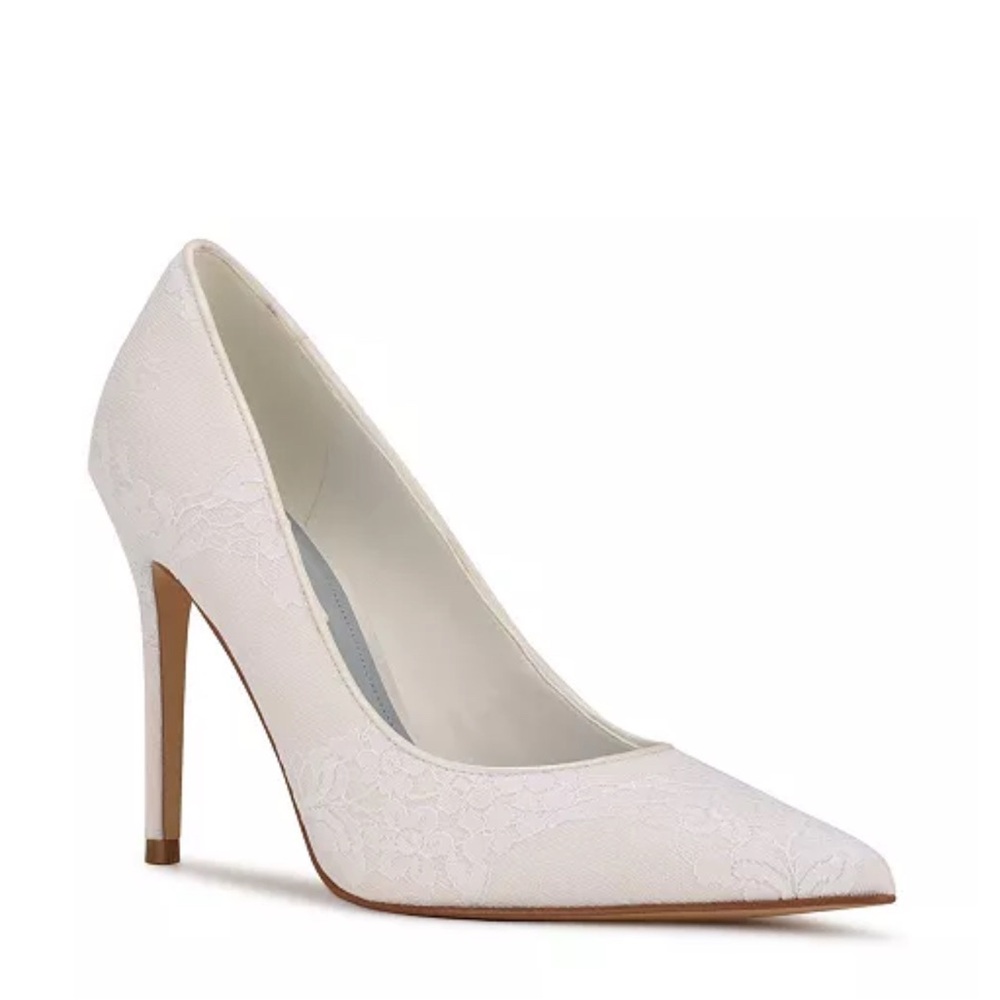Nine West White Lace Heels-EUC